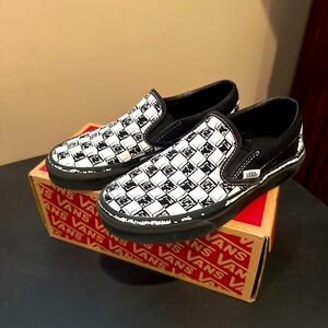 Kids Vans Checker lows
